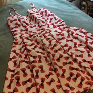 Bow dress